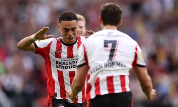 PSV fiton Superkupën e Holandës, pas përmbysjes ndaj surprizës së sezonit të kaluar (video)