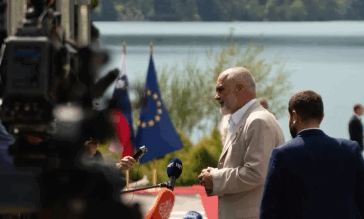 Rama drejt Sllovenisë për Forumin Strategjik të Bledit, ja pjesëmarrësit e tjerë