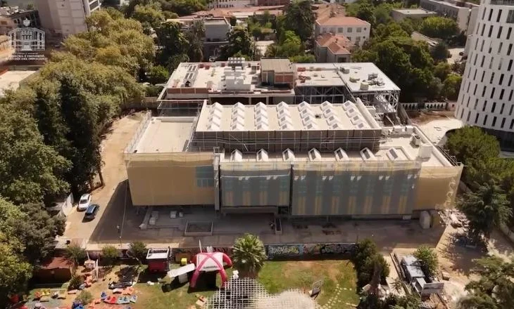 Rama publikon pamjet nga kantieri i Muzeut Kombëtar të Arteve të Bukura: Kushte të avancuara për ruajtjen e veprave