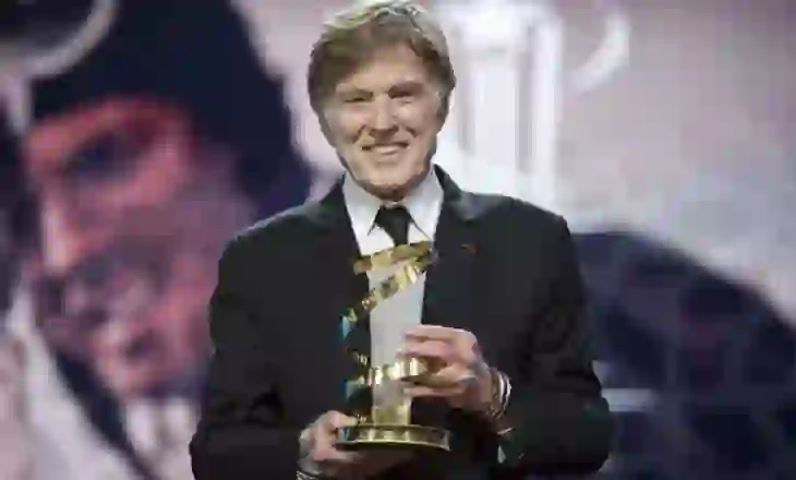 Redford, aktori i shumë çmimeve prestigjioze, mbush 89 vjeç