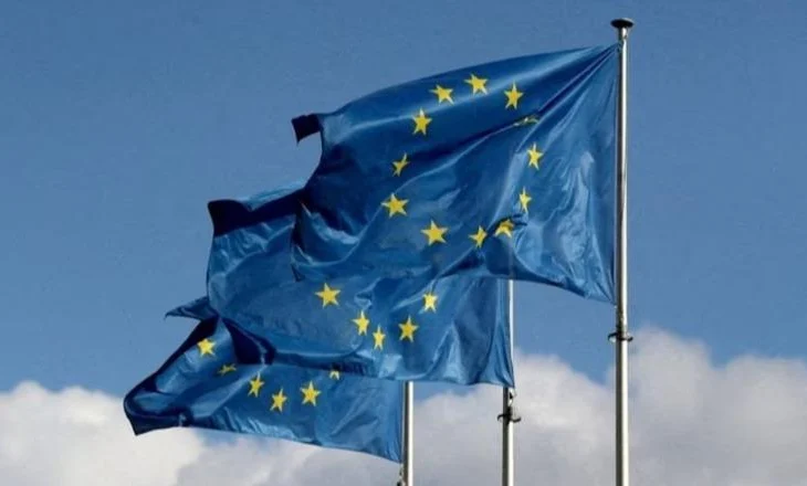 Republika Sërpska do të mbajë referendum, reagon BE: Vendimi i gjykatës kundër Dodik është përfundimtar