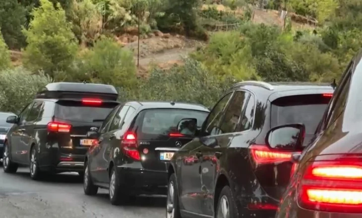 Reshjet e shiut sjellin trafik të renduar në aksin Shkodër – Lezhë