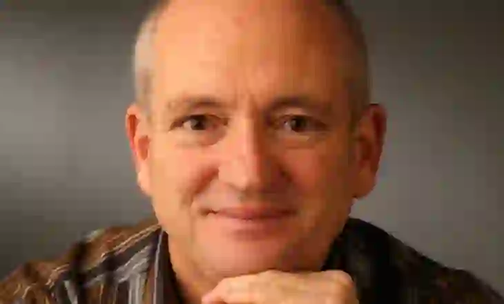 Robert Elsie – studiuesi e promovuesi i kulturës shqiptare në botë