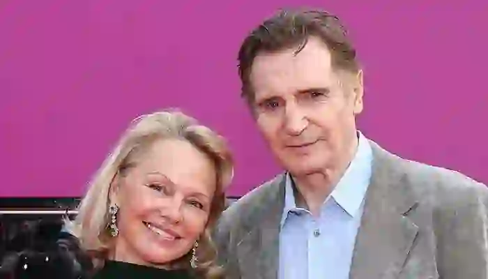Romanca midis Liam Neeson dhe Pamela Anderson ka mbaruar?