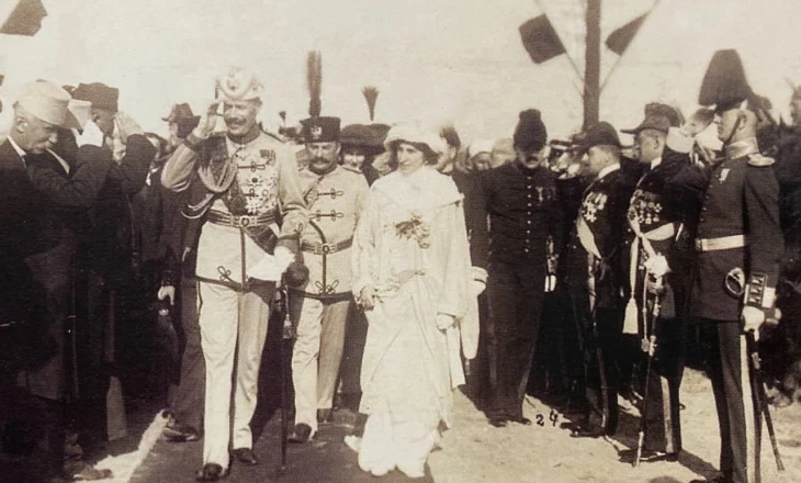 ”Rroftë Shqipëria!” Kur Princ Vidit iu dorëzua kurora