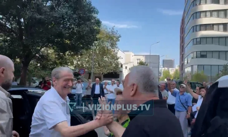 Sali Berisha paraqitet në SPAK, zbaton masën e “detyrim paraqitjes’