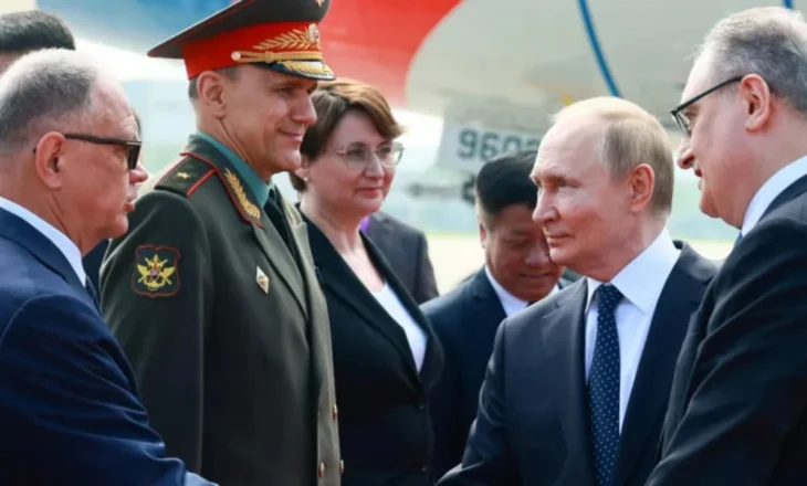 Samiti historik i sigurisë mes tensioneve me SHBA-në dhe përplasjeve globale, Putin dhe Modi mbërrijnë në Kinë