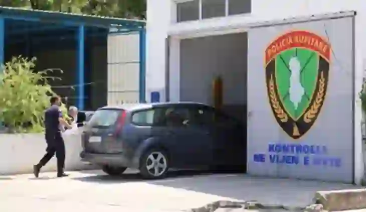 Sarandë/ I mituri u gjet i vetëvarur në banesën e dajës, policia: Kishte shkuar me pushime. Nisin hetimet