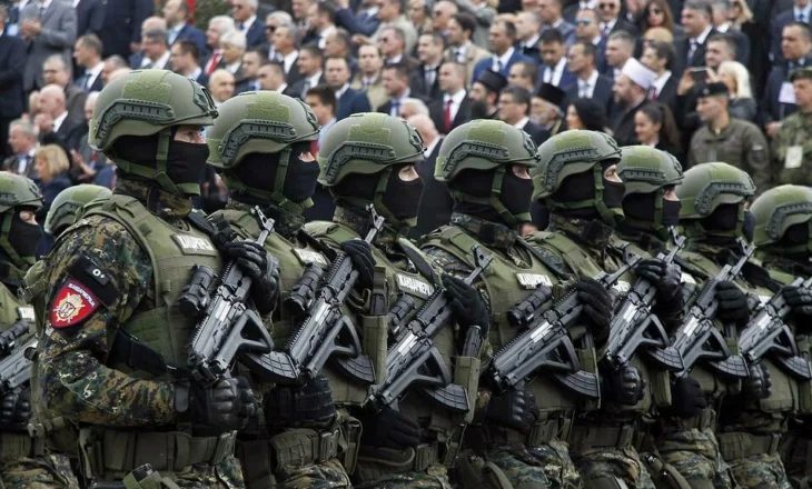 Serbia forcon ushtrinë me Izraelin, nënshkruan kontratë 1,63 mld dollarë për teknologji ushtarake të avancuara