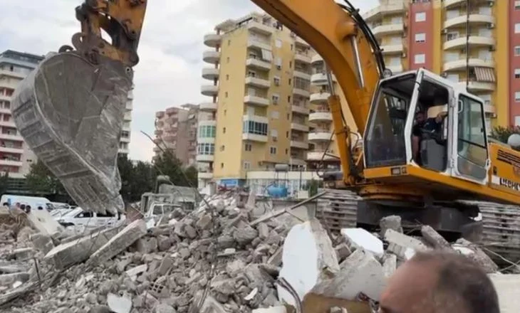 Shembja e banesave në Vlorë, kundërshtojnë banorët: Duam vlerësim me çmimin e tregut!