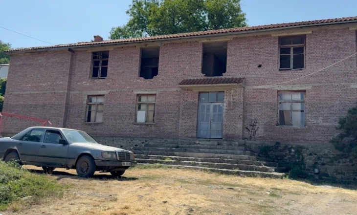 Shkollat në fshatra në “agoni”, Korçë, numri i pakët i nxënësve ka lënë bosh ndërtesat arsimore