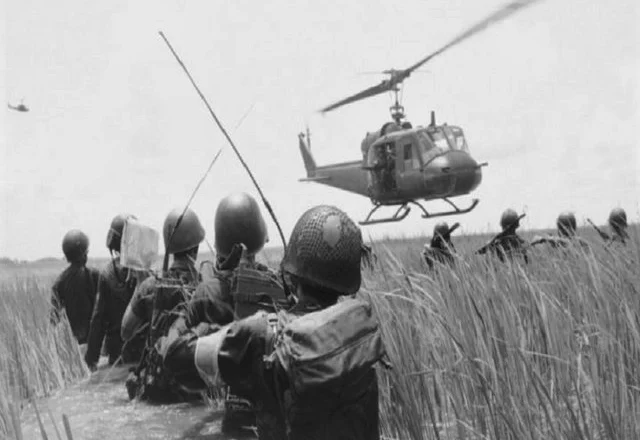 “Shkuam në Vietnam ku luftuam kundër amerikanëve”, Dëshmia e kolonelit shqiptar: Pasi u stërvitëm në bazat sekrete në Dragot e Tale të Lezhës