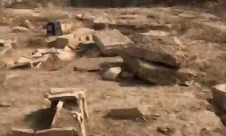 Shkupi i takon shqiptarëve / Brenda varrezave antike ku u gjet pllaka me mbishkrimin “dardanius”! (Video)