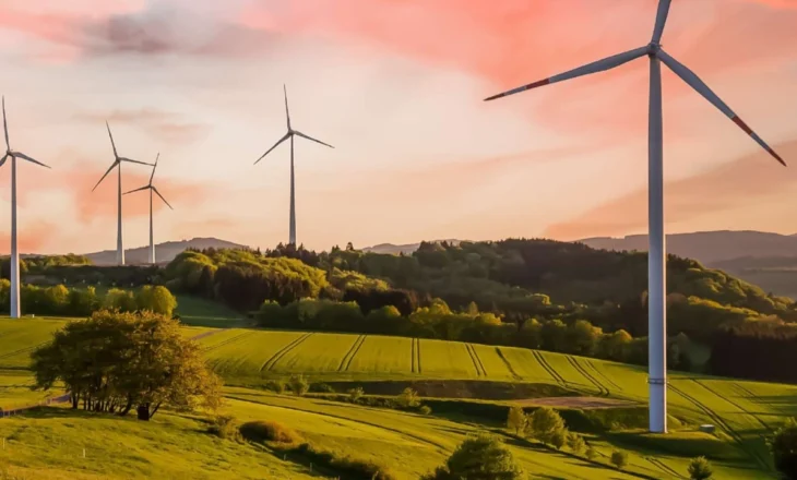 Shqipëria, e para në Europë për energjinë e rinovueshme me 99,3%
