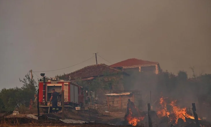 Shqipëria në luftë me flakët, bilanci: 29 vatra zjarri ende aktive, mbi 1100 forca në terren