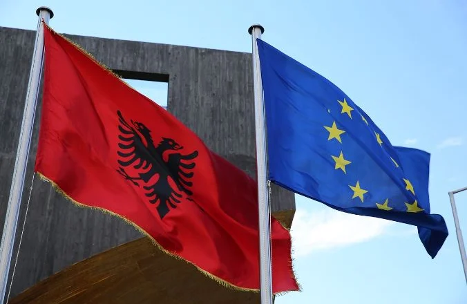 Shqipëria përditëson sanksionet/ Qeveria miraton vendimet e reja të BE-së