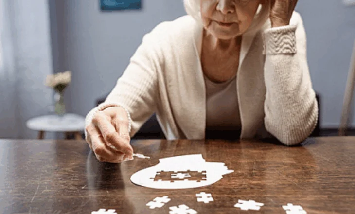 Shumica e grave që vuajnë nga Alzheimer-i, kanë këtë të përbashkët, thonë studiuesit