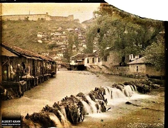 Si sot, në vitin 1878, u themelua Lidhja Shqiptare ose Lidhja për Mbrojtjen e të Drejtave të Kombit Shqiptar