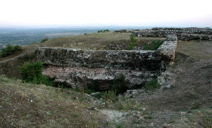 Si sot, në vitin 1946, UNESCO, Organizata e Kombeve të Bashkuara për Arsimin, Shkencën dhe Kulturën, u themelua në Paris