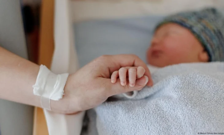 Sinjal alarmi/ Përse po bie gjithnjë e më shumë nataliteti në Gjermani?