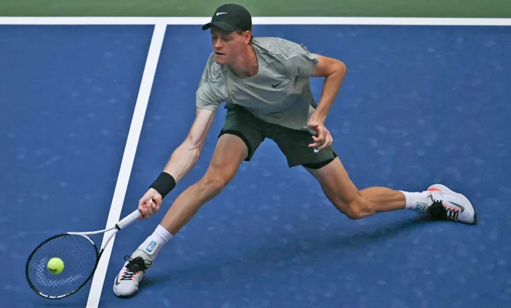 Sinner kualifikohet në raundin e tretë të US Open, fitore edhe për Swiatek, Gauff e Osaka