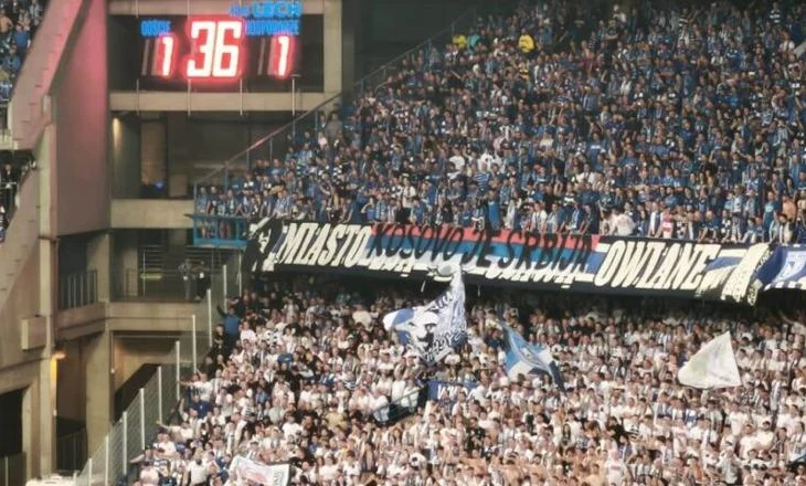 Skandal në Champions League, tifozët polakë tregojnë mesazhin kundër Kosovës! Klubi serb i falenderon