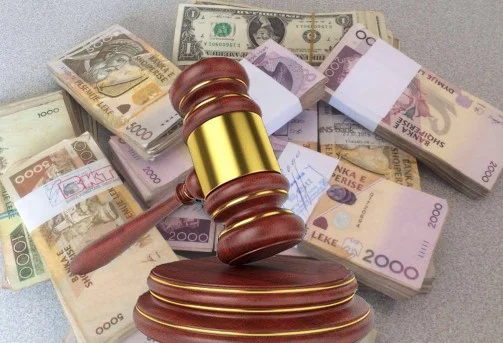 Skandali i madh financiar, shteti shqiptar humbi mbi 15,000 gjyqe pune dhe pagoi më shumë se 13 miliardë lekë…