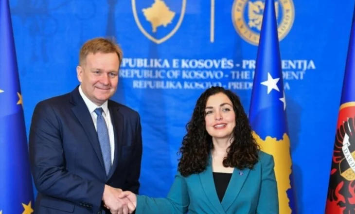 Sorensen takon Osmanin e Kurtin, i dërguari i BE: Kriza politike po vonon procesin e dialogut