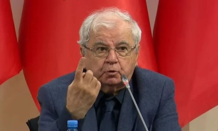 Spartak Ngjela: Tetori do të jetë muaji i lëvizjeve ‘sizmike’ në politikë, Sali Berishën dhe të korruptuarit i pret…
