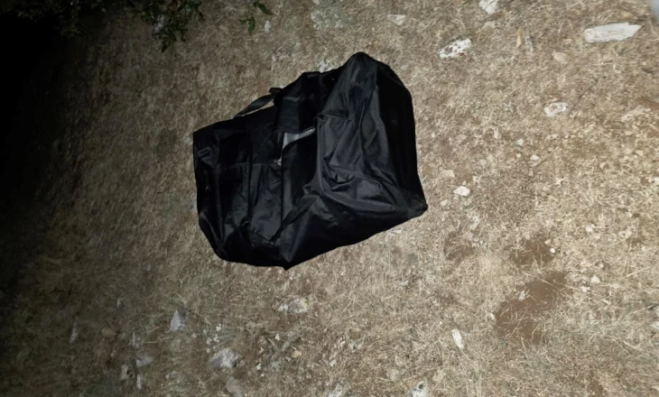‘Spektakël’ në kufirin Kosovë-Shqipëri, një person u drejton armën efektivëve dhe s’i bindet urdhrit të ndalimit, arratiset drejt vendit tonë