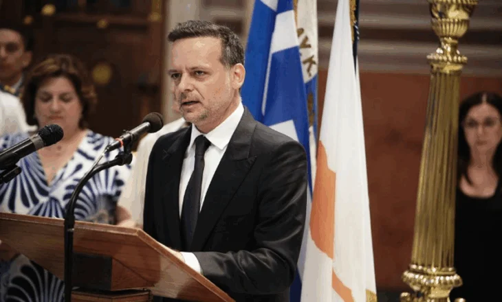 “S’pranojmë leksione demokracie nga ata që vrasin fëmijë”, kryebashkiaku i Athinës përplaset me ambasadorin izraelit