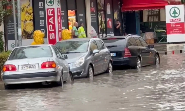 Stuhia le pa drita Gjirin e Lalzit, Hamallajn dhe Xhafzotajn