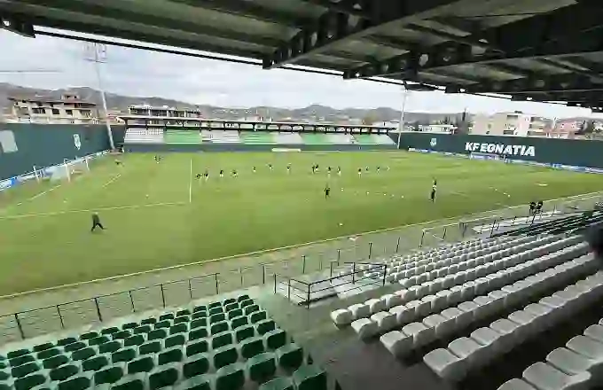Superiore/ Flamurtari pritës në Ballsh, Egnatia provë ndaj Elbasanit, Teuta nis përballë të kuqëve