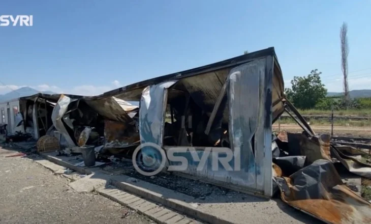 SYRI TV/ Shkodër, banorët e komunitetit rom flenë jashtë! Zjarri u shkrumboi kontenierët, bashkia i shpërfill