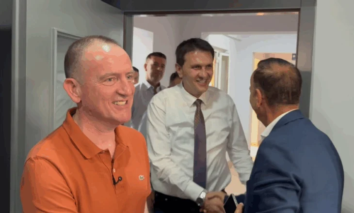 Taravari: Thirrjet antishqiptare në Maqedoninë e Veriut janë skandaloze dhe të orkestruara