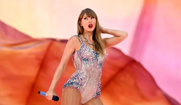 Taylor Swift shpall albumin e ri “The Life of a Showgirl”