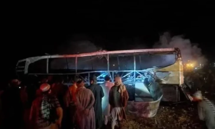 Të paktën 76 të vdekur në një aksident trafiku në Afganistan