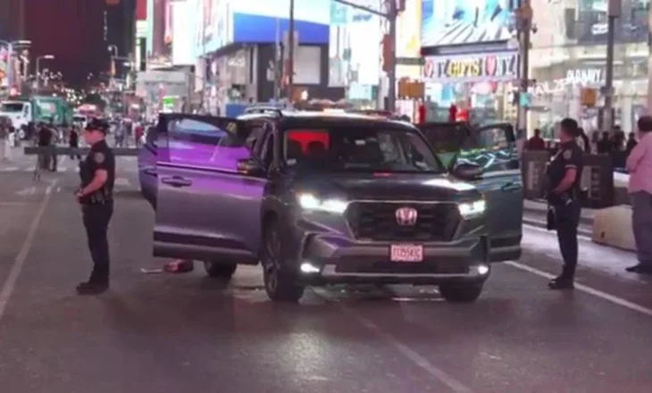 Të shtëna me armë zjarri në New York, 3 të plagosur, arrestohet i dyshuari! Momentet e frikshme në Times Square