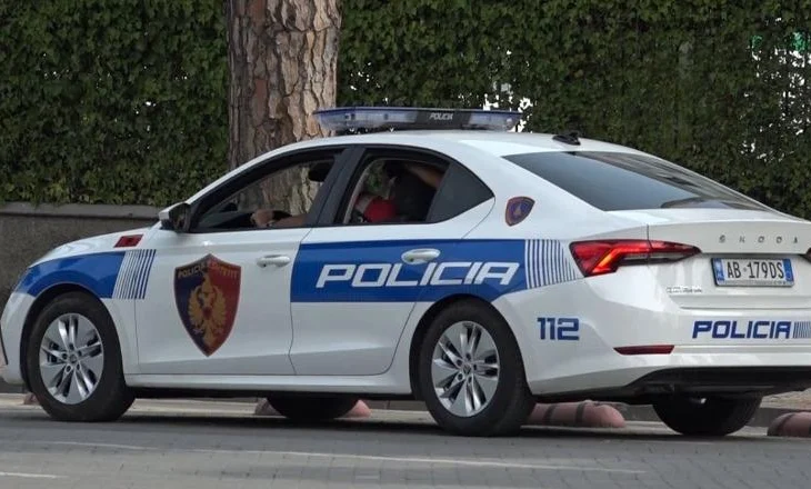 Terror në rrugë/ Qëlloi me armë zjarri pas një parakalimi në aksin Durrës-Tiranë, arrestohet 46-vjeçari (EMRI)