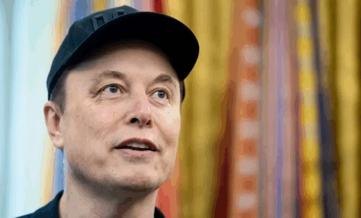 Tesla vë “bast miliardash” për të mos humbur Elon Musk