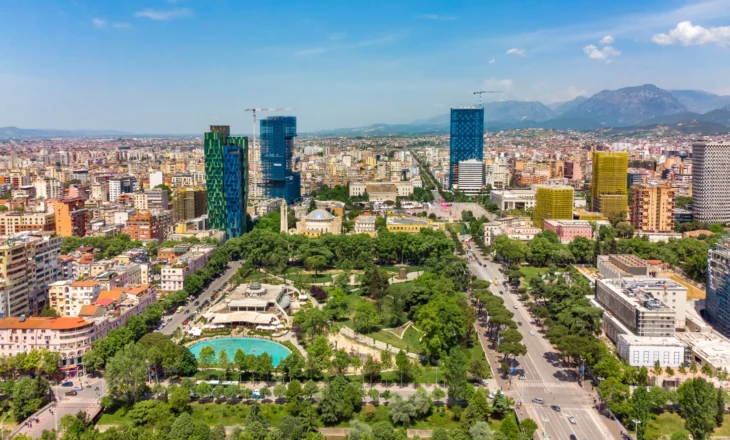 Tirana, një nga dhjetë vendet më të mira në Europë për nomadët dixhitalë