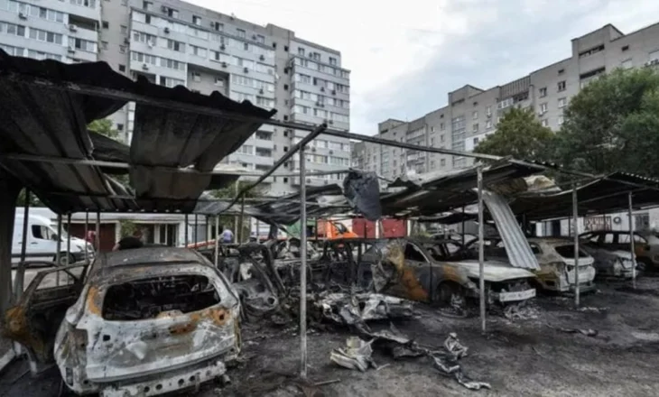 Tjetër sulm i përgjakshëm rus në Kiev! Të paktën 27 të vrarë dhe mbi 150 të plagosur, mes tyre shumë fëmijë