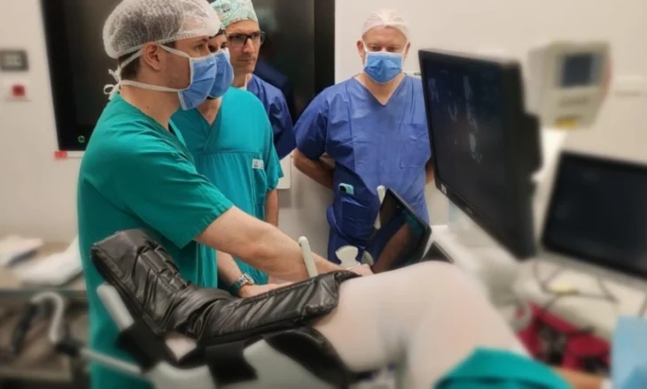 Torino, revolucion në mjekësi/ Pacienti operohet për tumor në prostatë… ndërsa “udhëton” në Karaibe