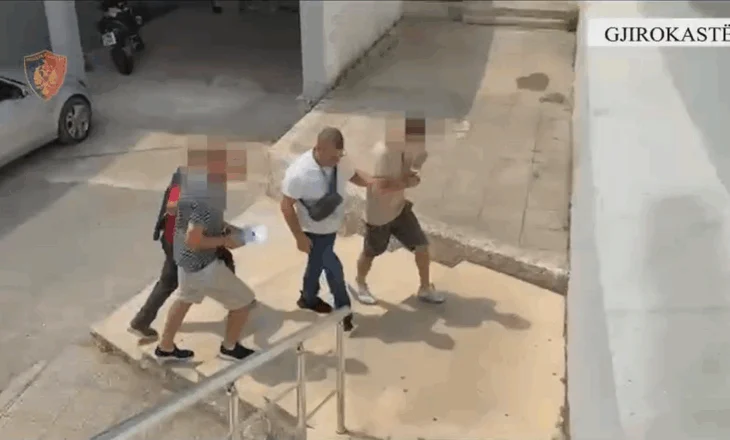 Trafiku i klandestinëve në Gjirokastër, 3 të arrestuar (VIDEO)