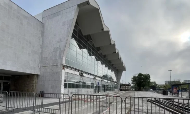 Tragjedia me 16 viktima në Novi Sad, Gjykata e Beogradit lëshon masë arresti për ish-ministrat dhe të dyshuarit e tjerë
