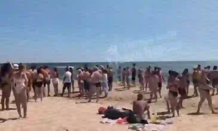 Tre të vdekur në plazhet e Ukrainës nga shpërthimi i minave detare