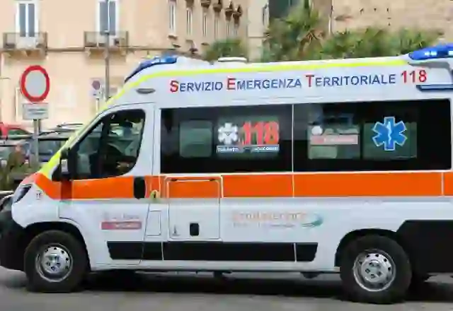 Tre të vdekur nga botulizmi në Kalabri dhe Sardenjë, konsumuan ushqim të kontaminuar nga shitësit ambulantë