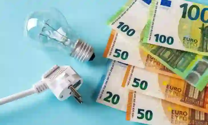 “Tregu i lirë” i lë në errësirë bizneset e Kosovës, mbi 90% shkëputen nga rrjeti elektrik