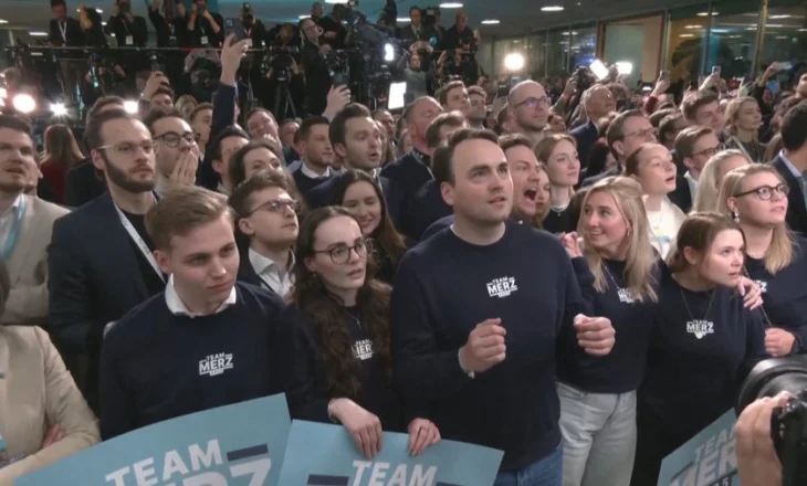 Tronditet CDU/CSU, AFD arrin nivelin rekord në sondazhe