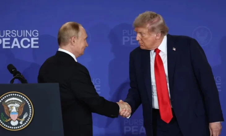 Trump dhe Putin përplasen me gjeste pushteti në samitin e Alaskës? Ekspertët analizojnë gjuhën e trupit të dy liderëve